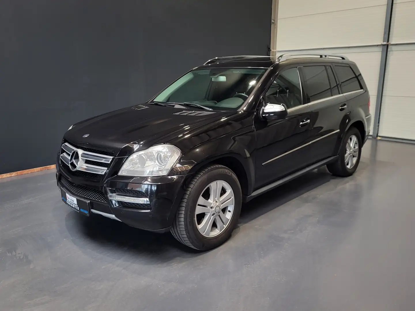 Mercedes-Benz GL 450 4Matic LPG *TOP Ausstattung* Fekete - 1