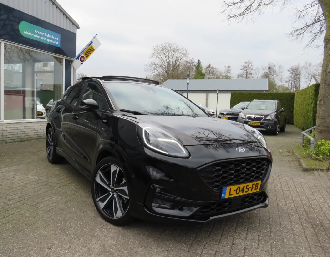 Ford Puma 1.0 EcoBoost Hybrid SCHUIFDAK / LED / 18 INCH Zwart - 2