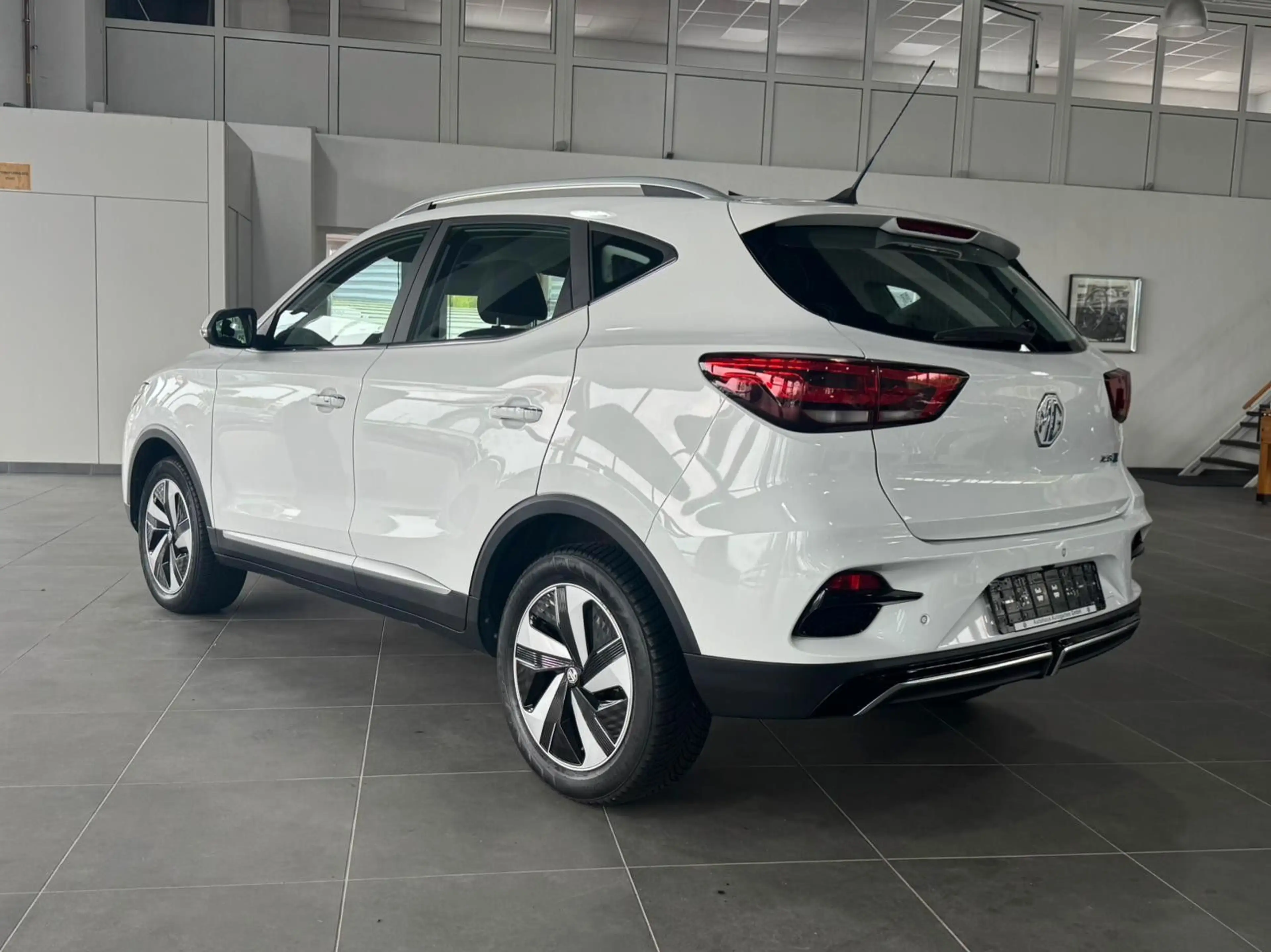 MG ZS EV Comfort *NAVI*KAMERA* — photo 4