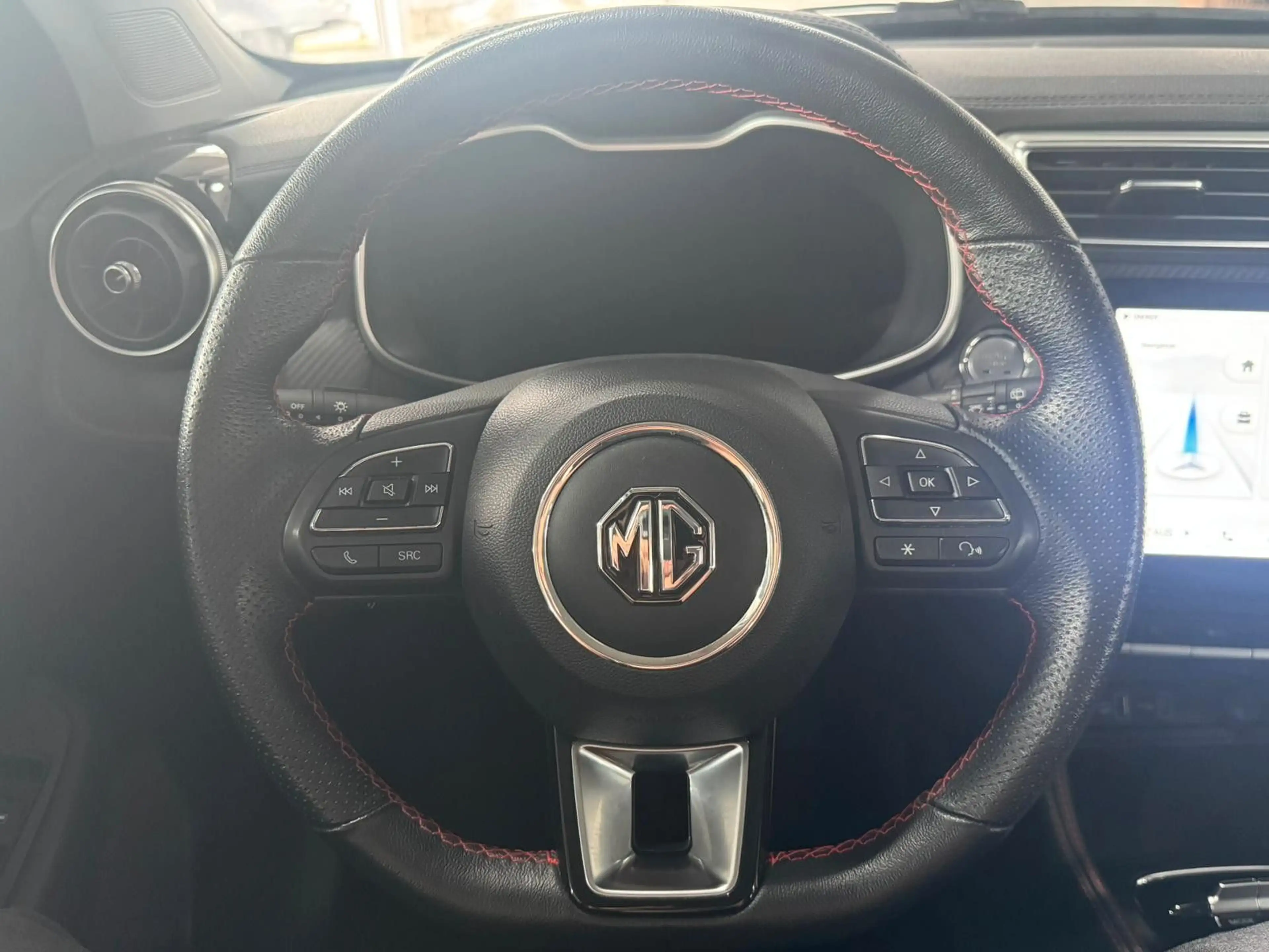 MG ZS EV Comfort *NAVI*KAMERA* — photo 8