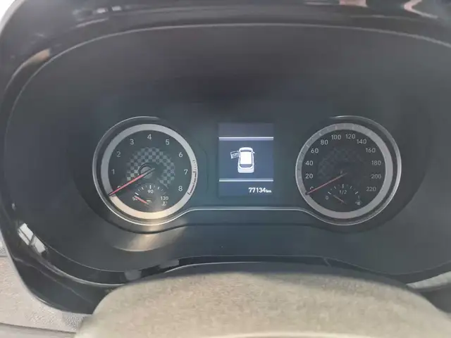 Hyundai I10 view 7