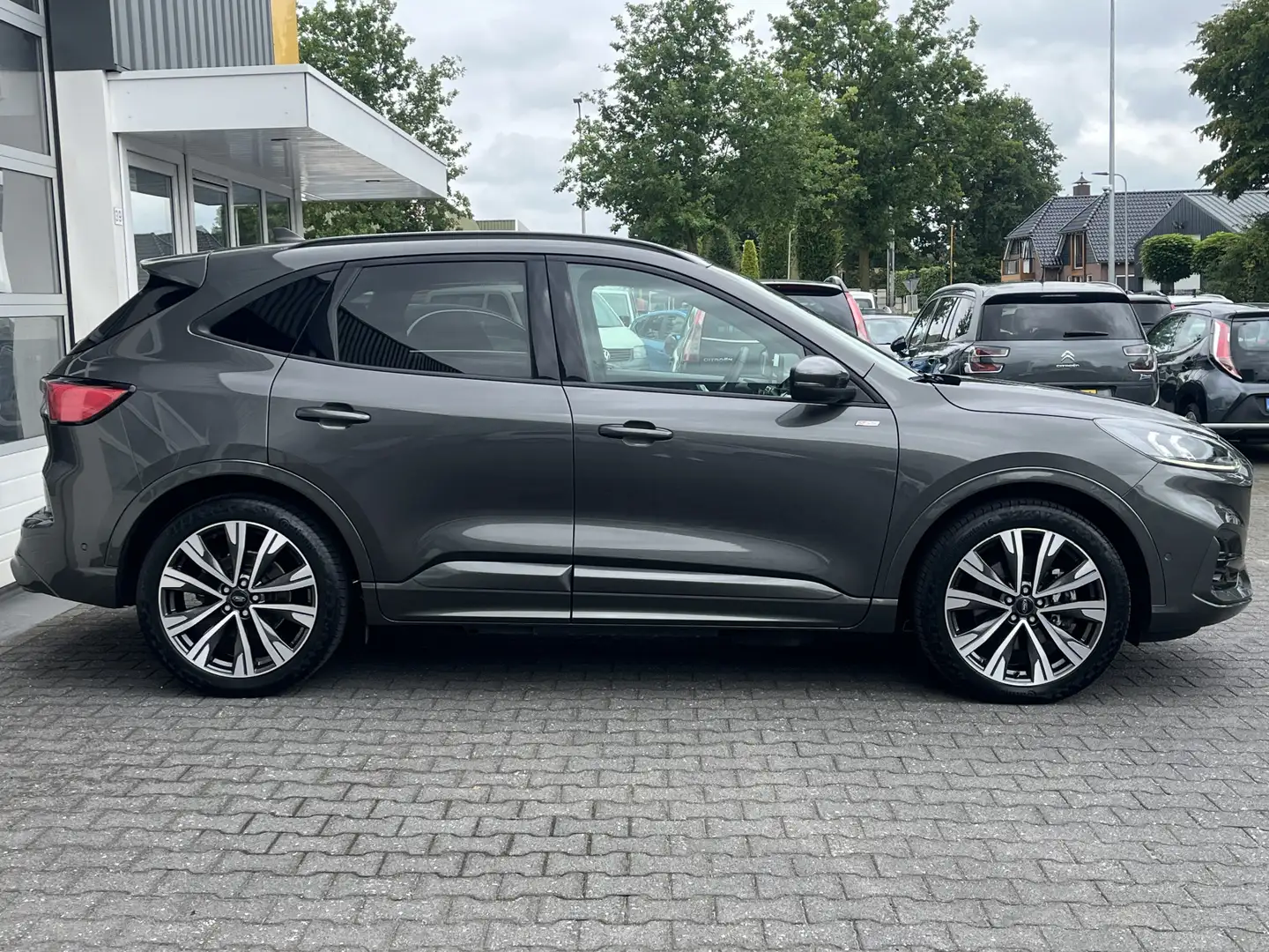 Ford Kuga 2.5 PHEV ST-Line X HUD Trekhaak 20" lmv Winterpack Gris - 2
