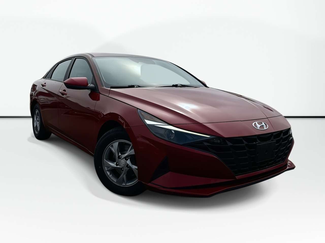 2022 Hyundai Elantra Essential | Cam | HtdSeat | Bluetooth | USB | Aux