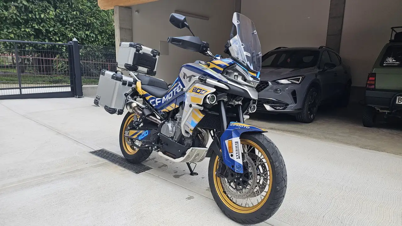 Cfmoto 800 MT