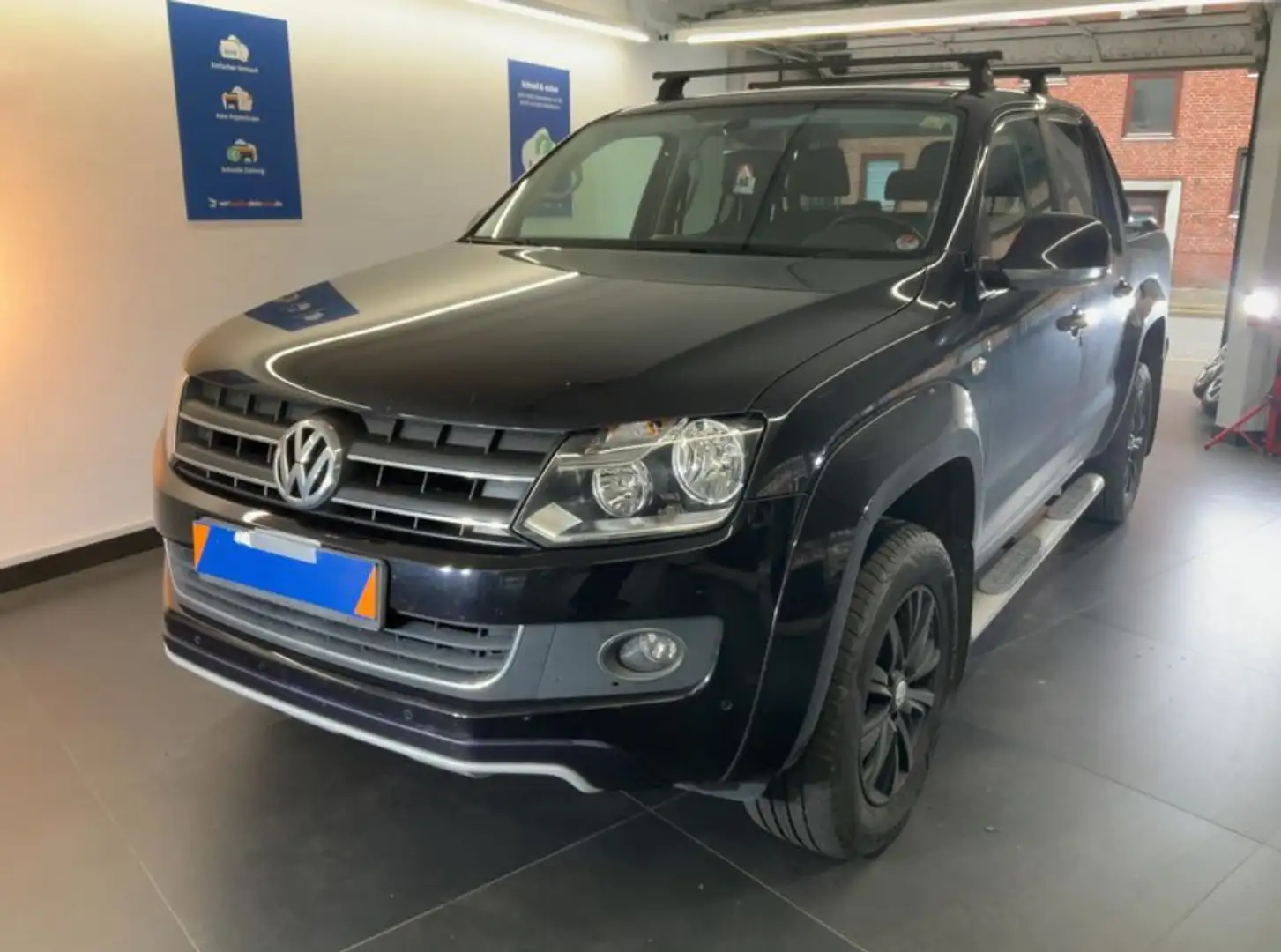 Volkswagen Amarok Highline DoubleCab 4Motion Schwarz - 1