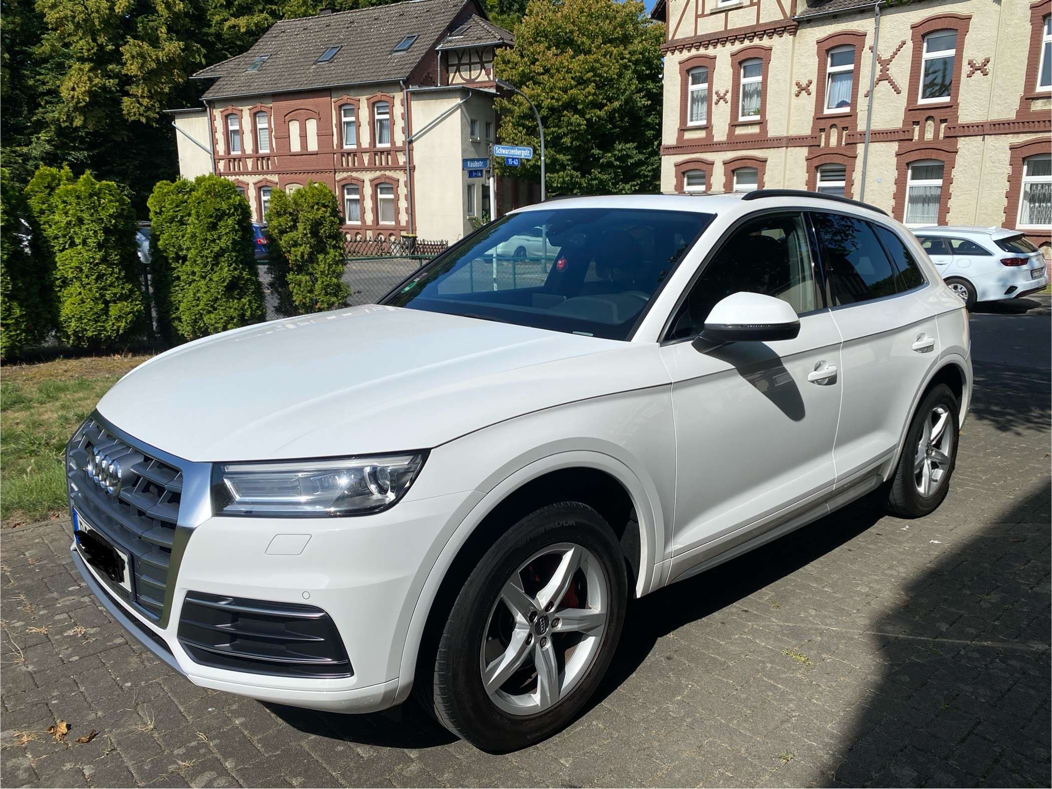 Second hand Audi Q5 2.0