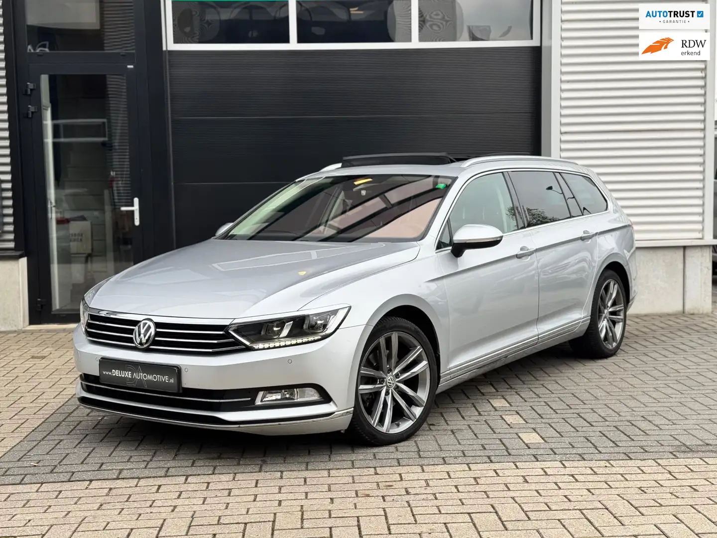 Volkswagen Passat 2.0 TSI 4Motion Highline Business R Gris - 1