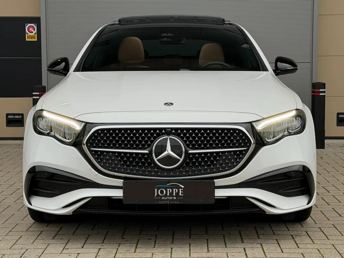 Mercedes-Benz E 300 e |AMG Line|Pano|Night|sfeer| Blanc - 2