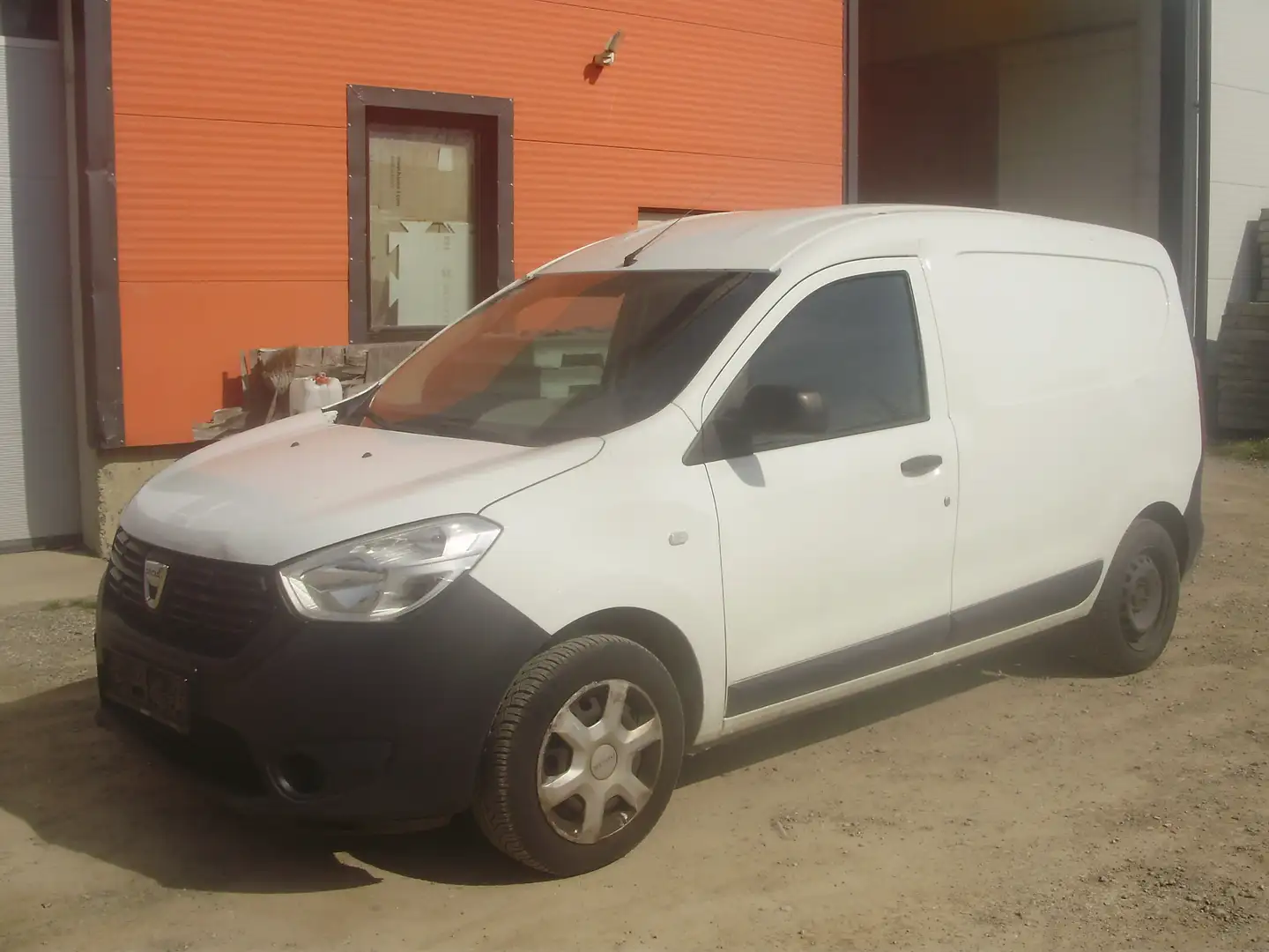 Dacia Dokker Dokker Celebration dCi 90 S Weiß - 1