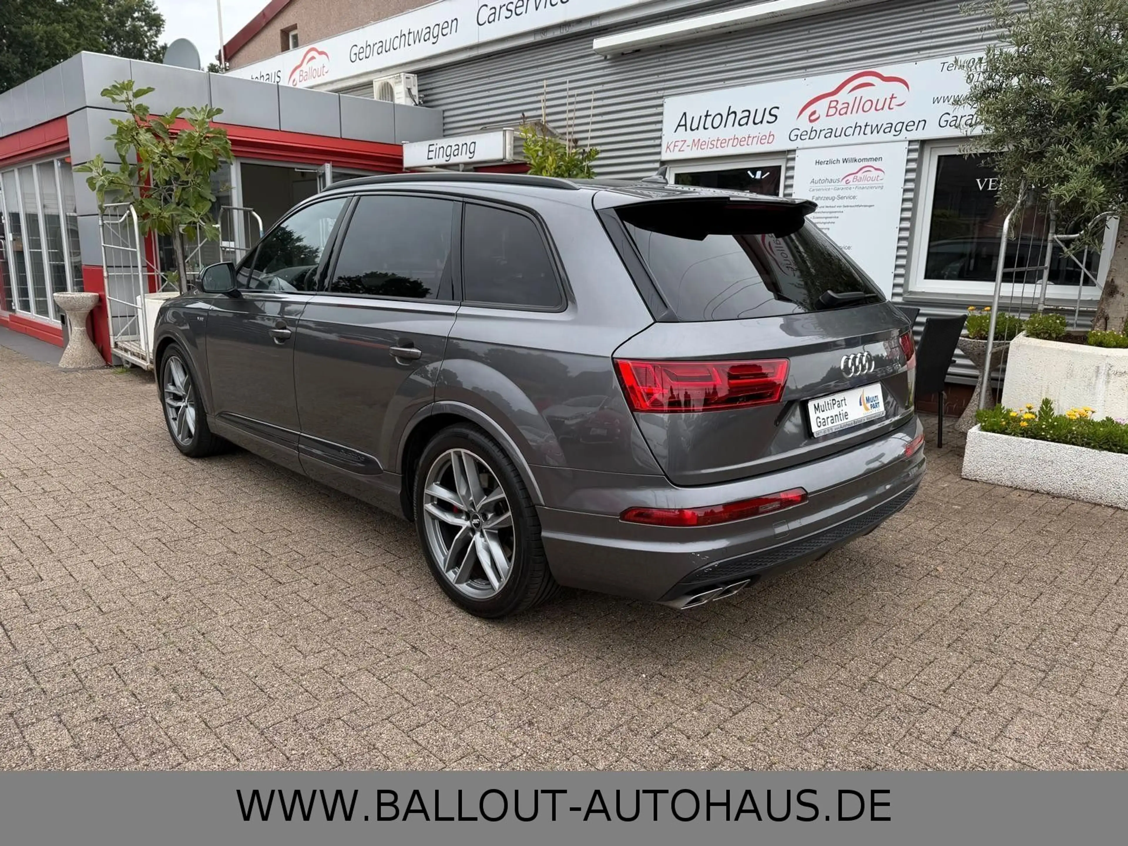 Audi SQ7 4.0 TDI quattro*S-LINE*HUD*PANO*AHK*TOT*SPUR — photo 7