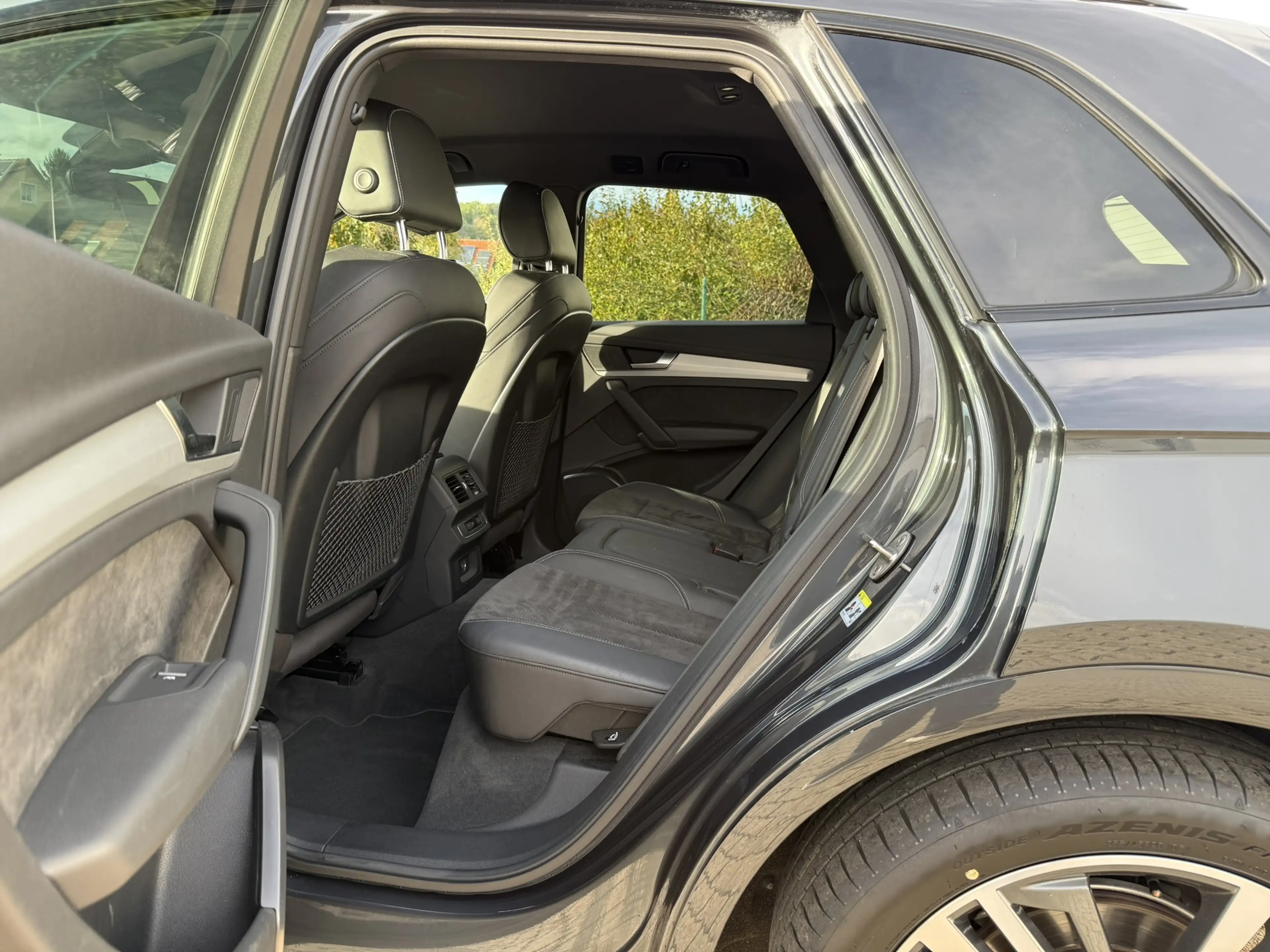 Audi Q5 Sport 40 TDI qu. S-tr. S line ACC MATRIX STDHZ — photo 14