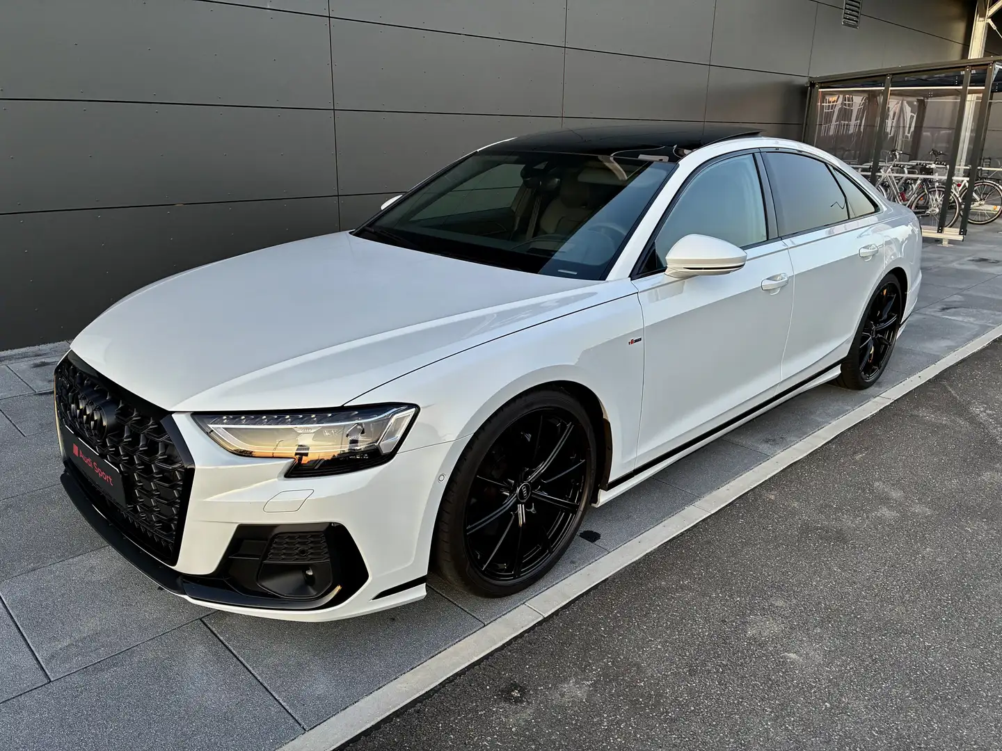 Audi A8 50 TDI quattro Dig HD Matrix B&O Massage Pano 150k Weiß - 2