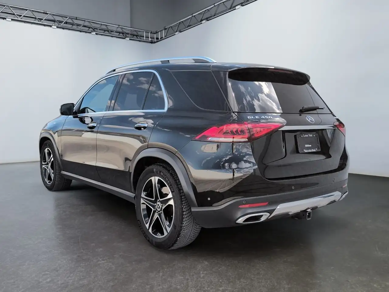 Mercedes-Benz GLE снимка Mercedes-Benz GLE