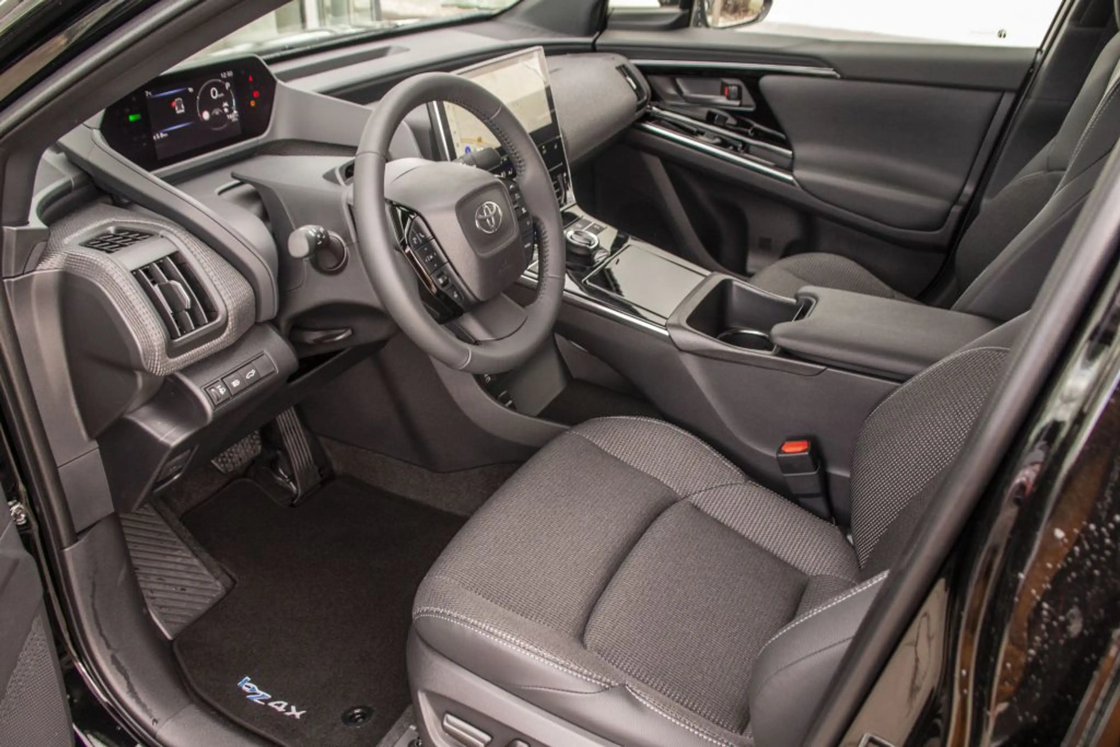 Toyota bZ4X Comfort-Paket — photo 7