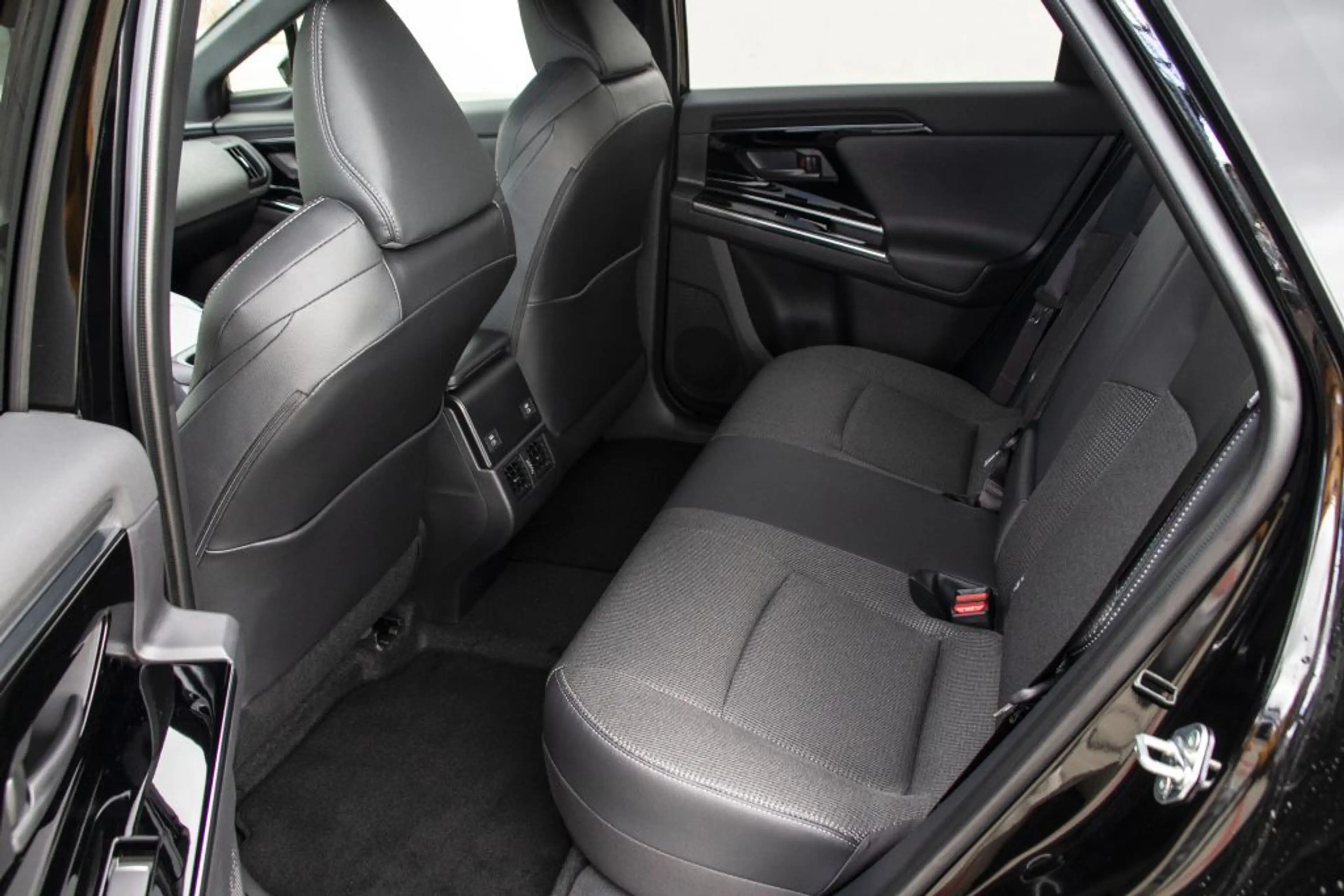 Toyota bZ4X Comfort-Paket — photo 8