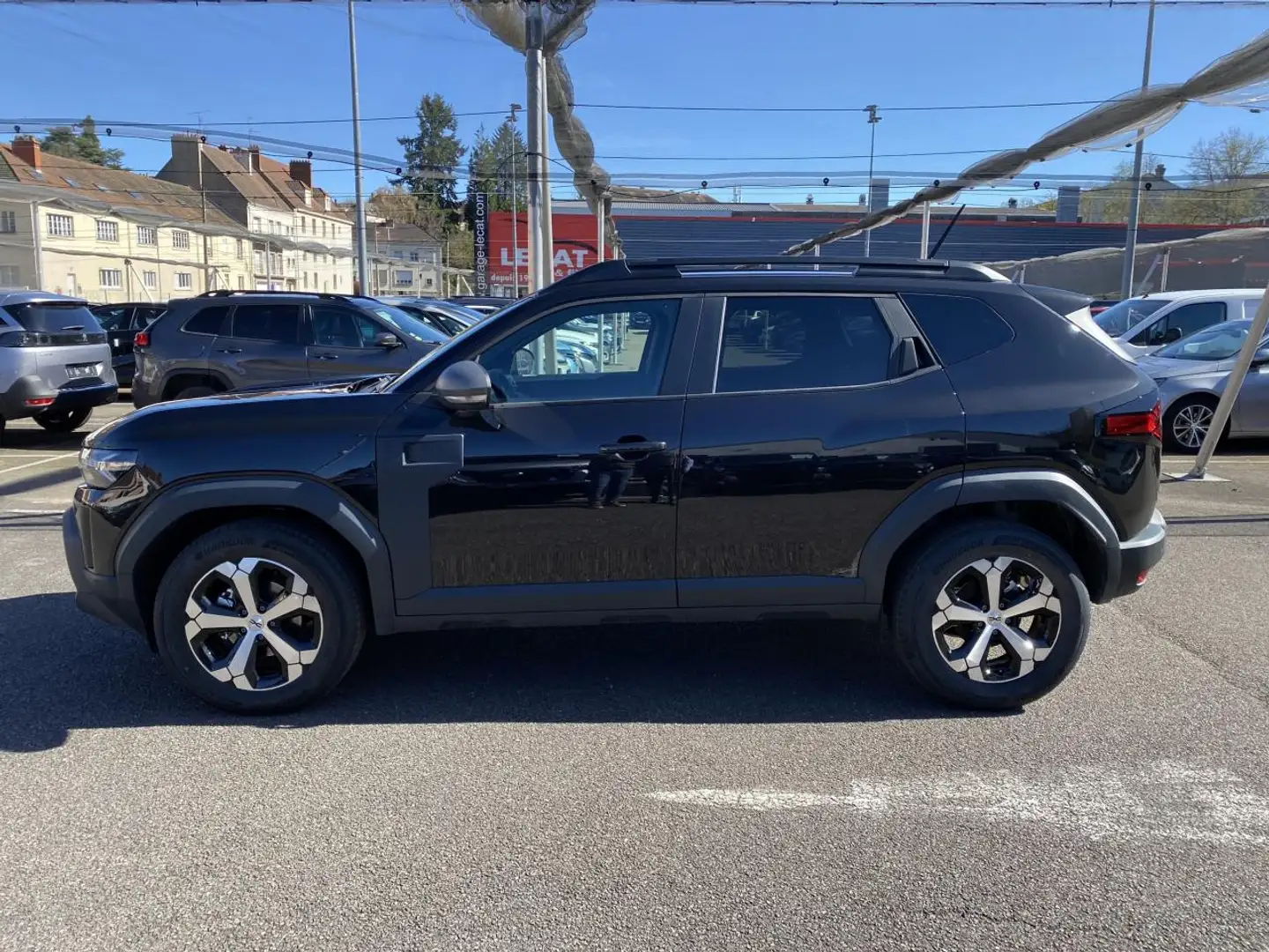Dacia Duster III 1.2 TCE 130 4X4 JOURNEY Schwarz - 2