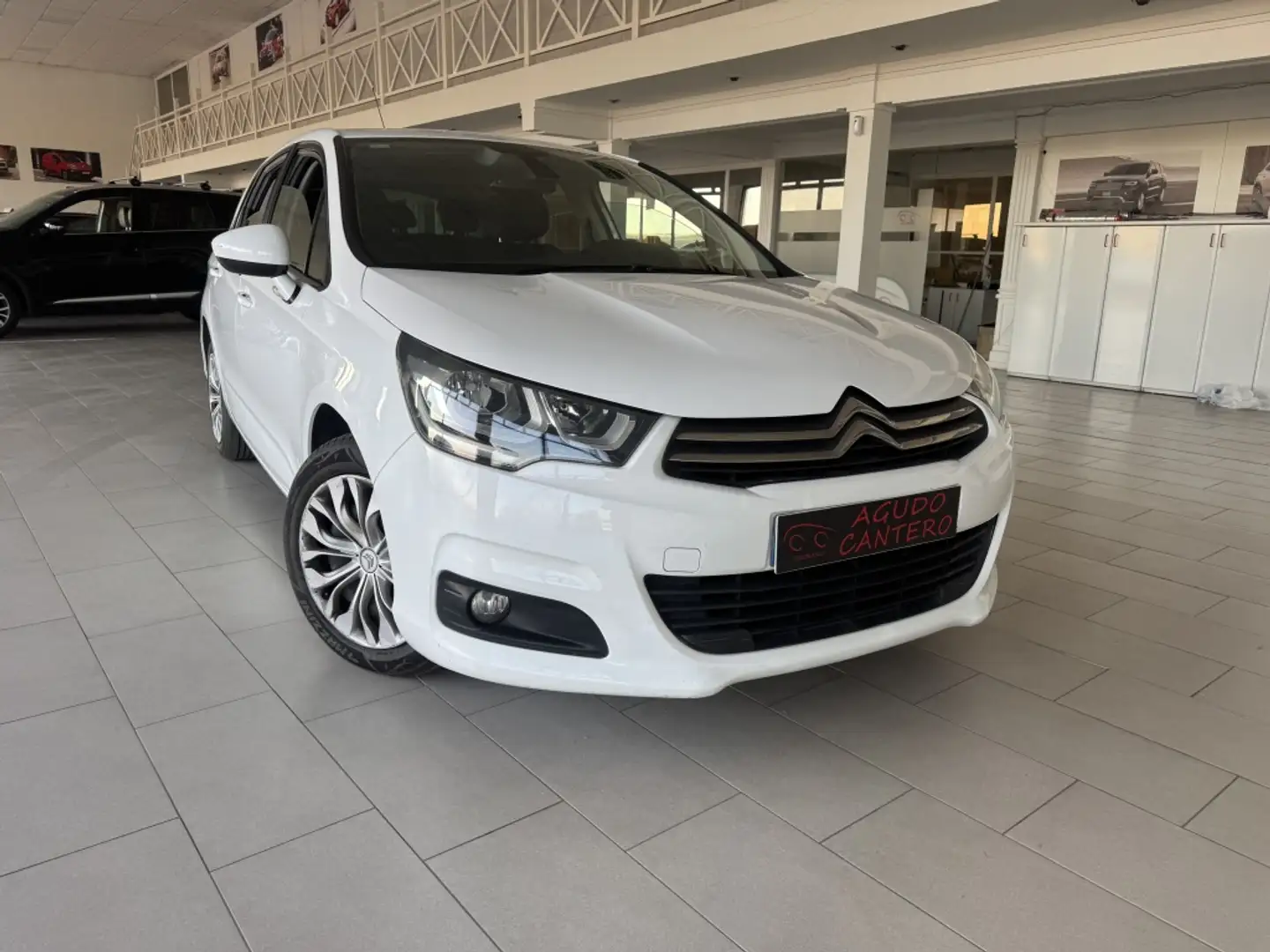 Citroen C4 1.6BlueHDI Feel 100 Blanco - 1
