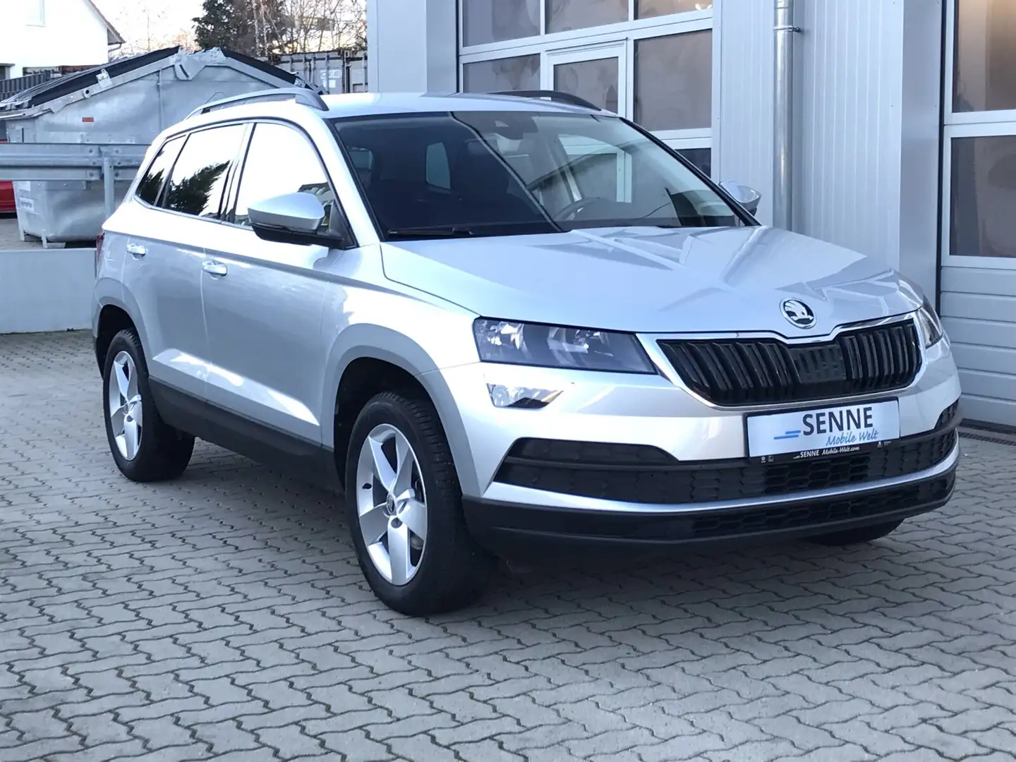 Skoda Karoq Karoq 1.0 TSI Ambition Navi, PDC, Sitzh. Klima/NSW Silber - 2
