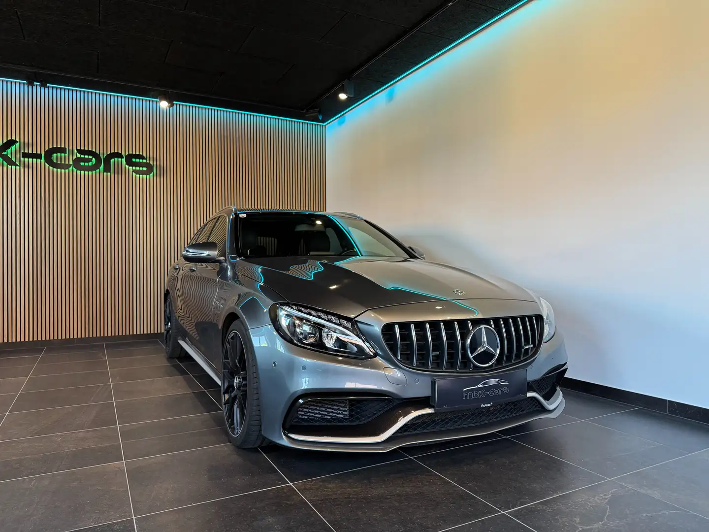 Mercedes-Benz C 63 AMG C 63 S T AMG / Performance Abgasanlage / Pano Grau - 1