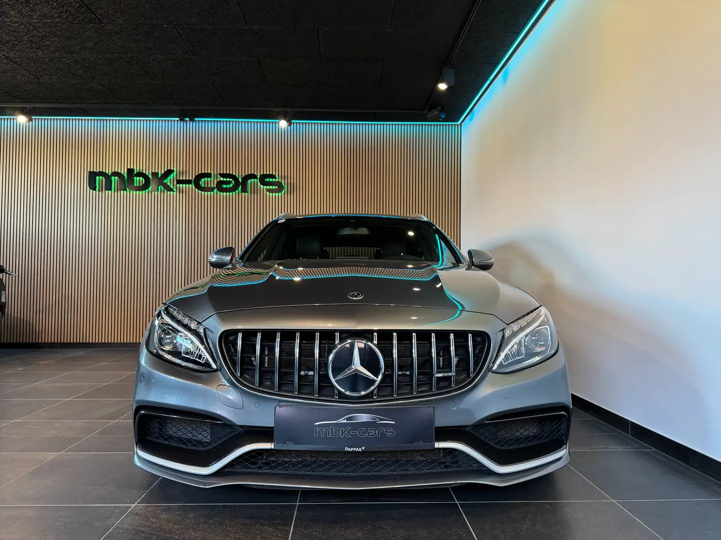Mercedes-Benz C 63 AMG C 63 S T AMG / Performance Abgasanlage / Pano Grau - 2