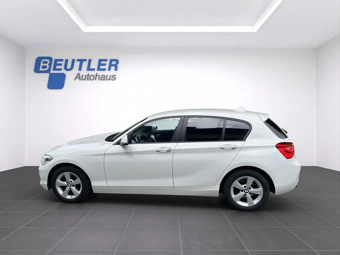 BMW 118 iA 5-Türer Navi Leder PDC LED Komfortzugang Blanc - 2