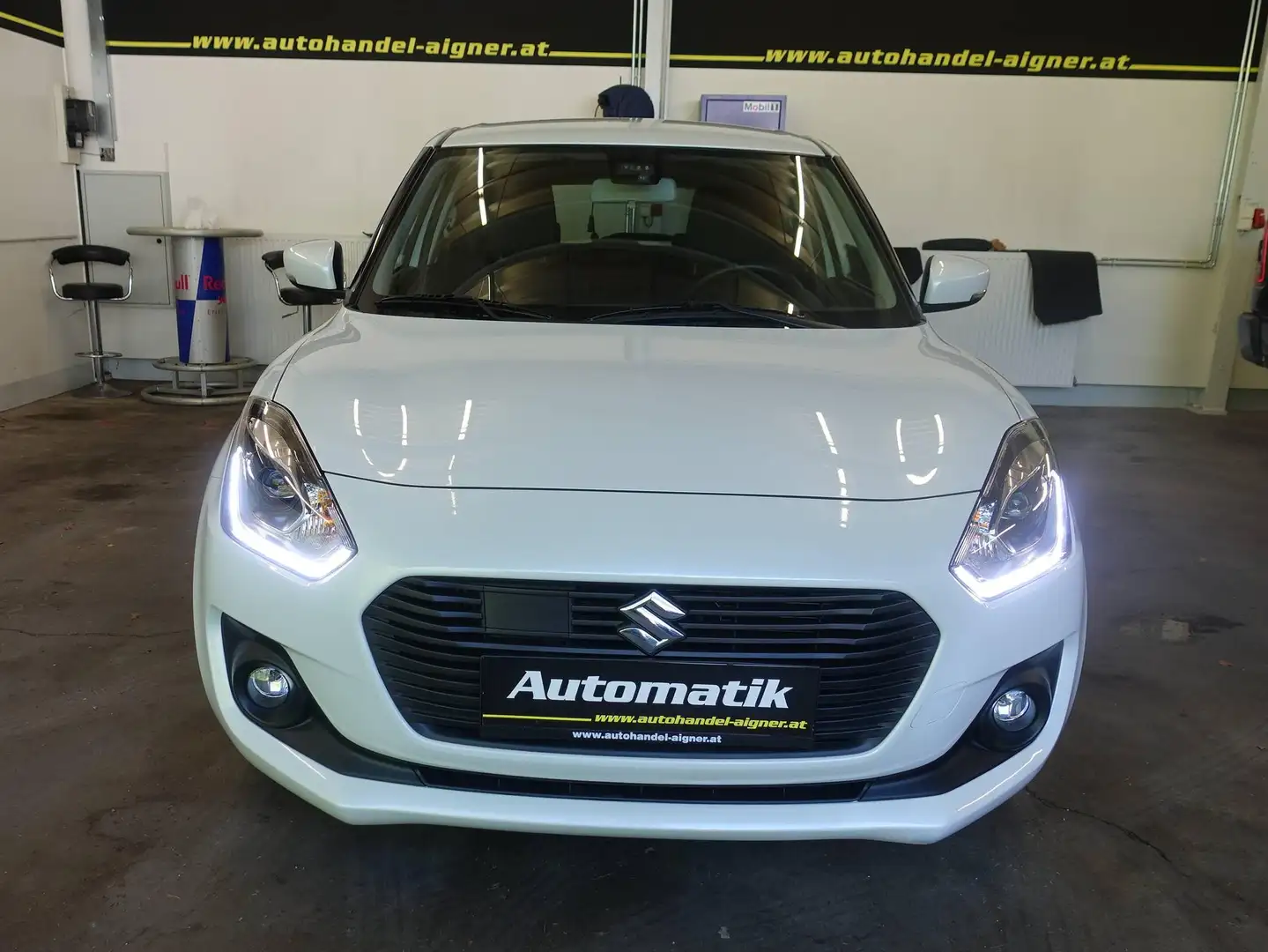 Suzuki Swift Automatik Flash Weiß - 2