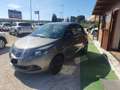 Lancia Ypsilon 1.0 FireFly 5 porte S&S Hybrid Ecochic Silver Grigio - thumbnail 2