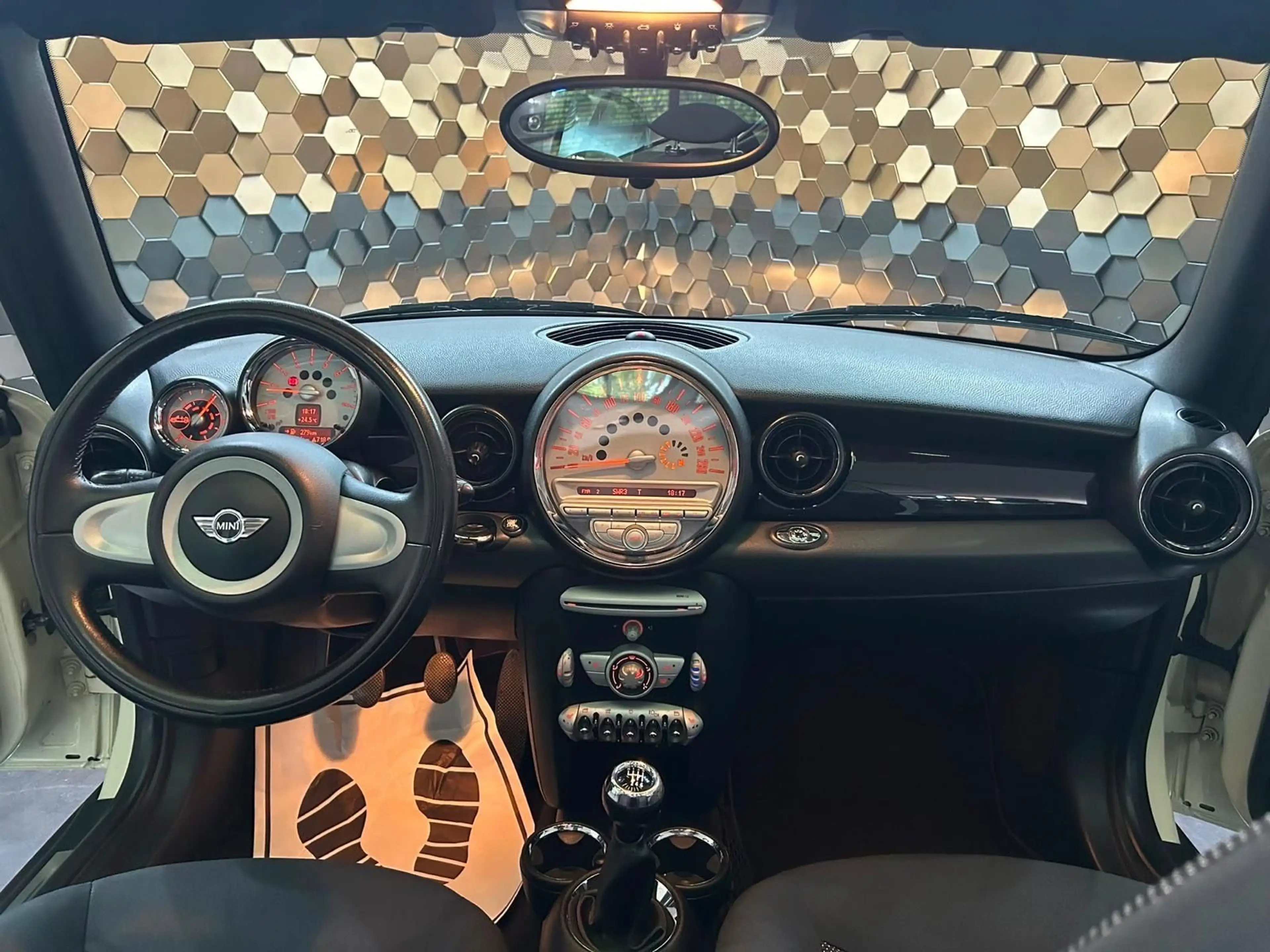 MINI One Cabrio /PDC/Klima/Sitzheizung/ — photo 3