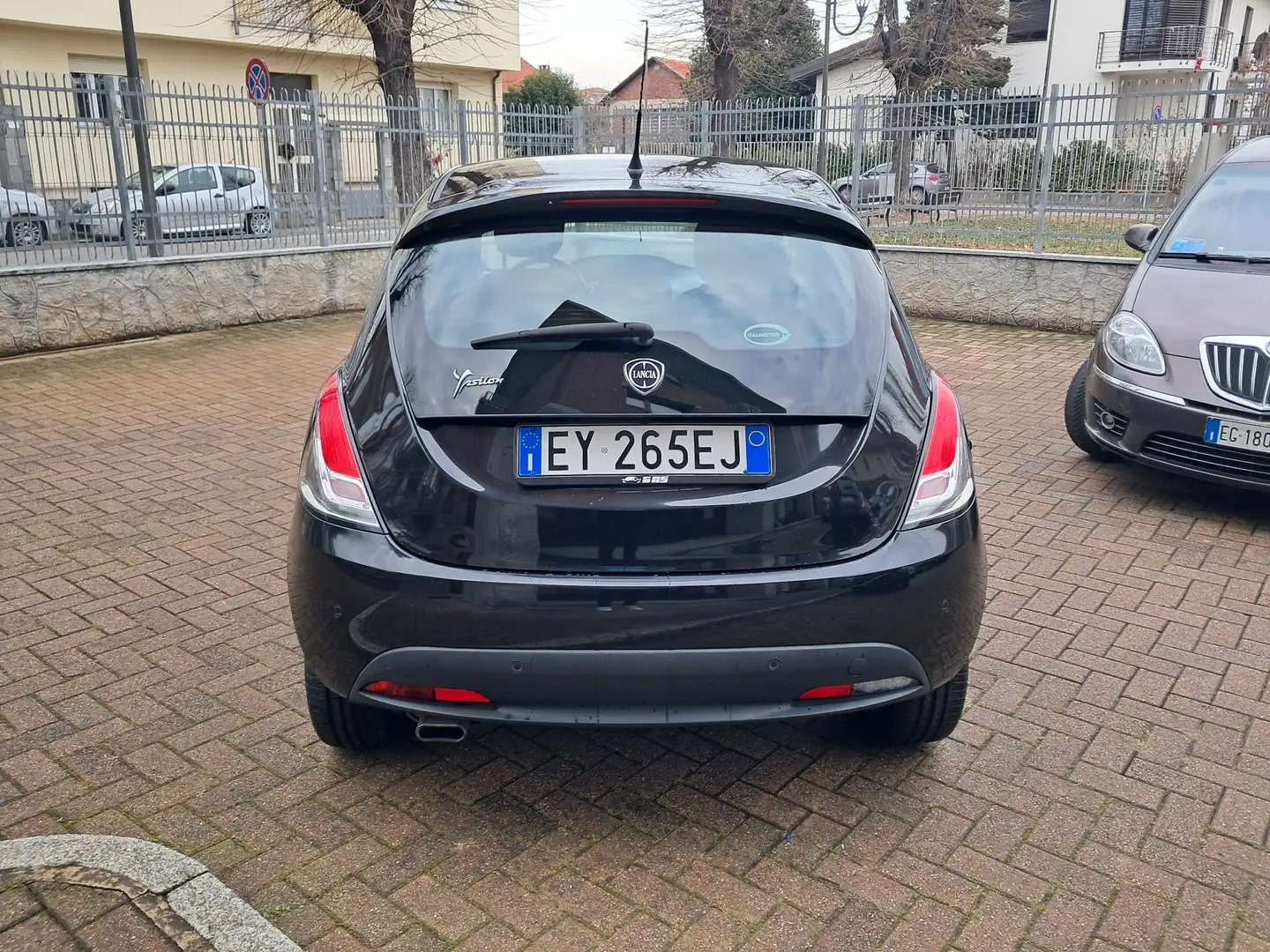 Lancia Ypsilon 1.3 mjt Elefantino s&s 95cv my14 motore 75000!! - 2