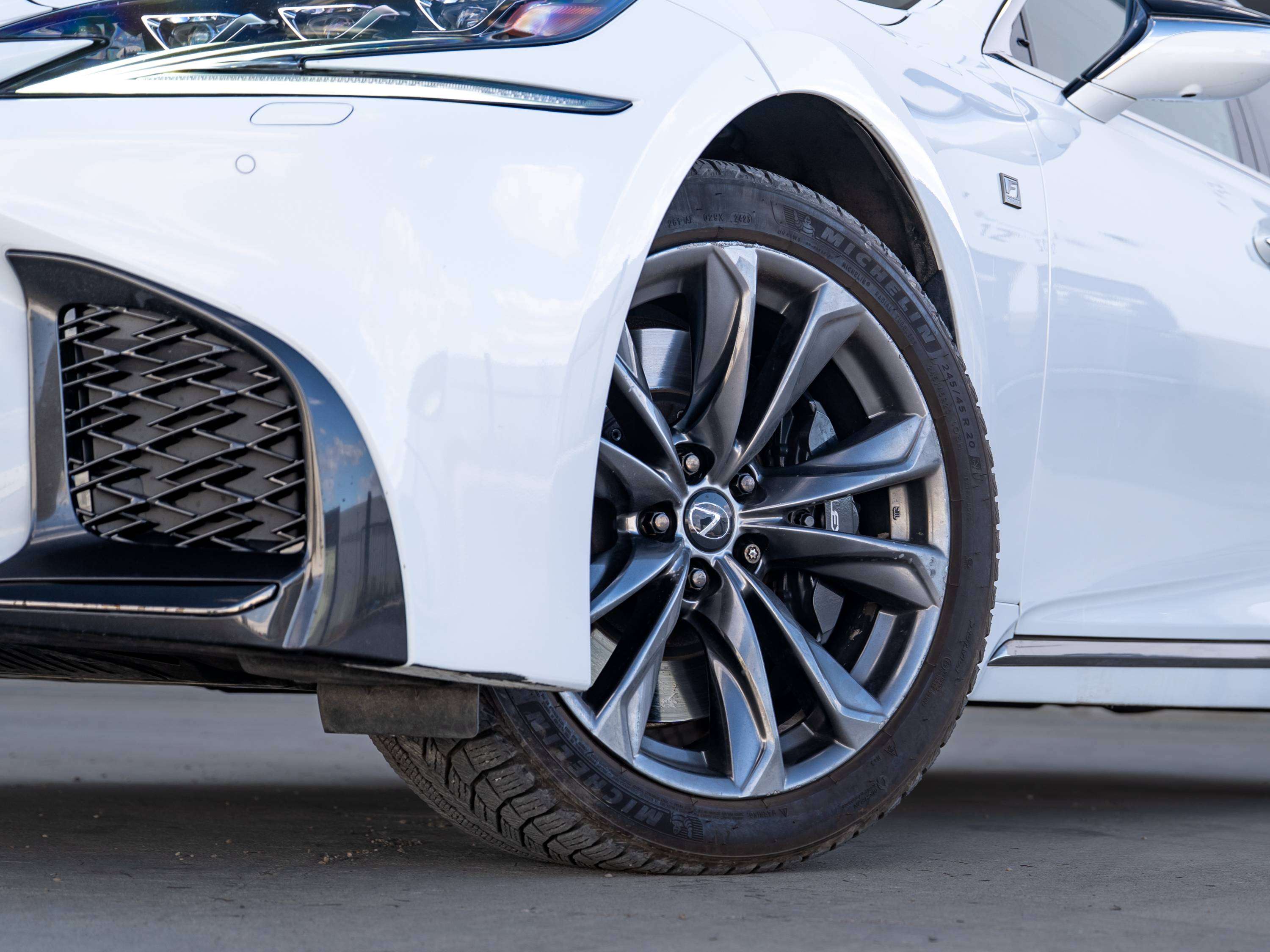 2018 Lexus LS Long