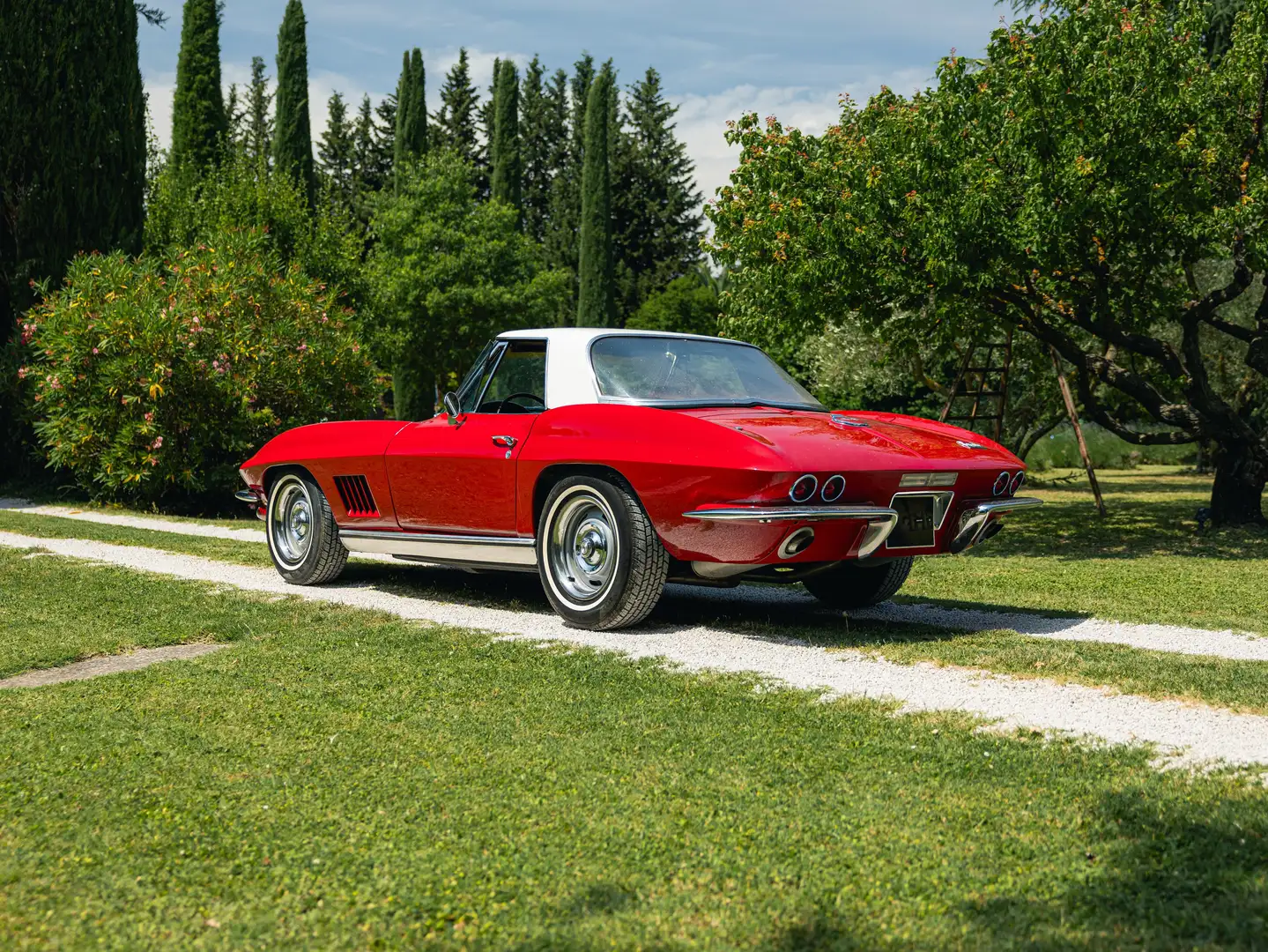 Chevrolet Corvette C2 Stingray Rouge - 2
