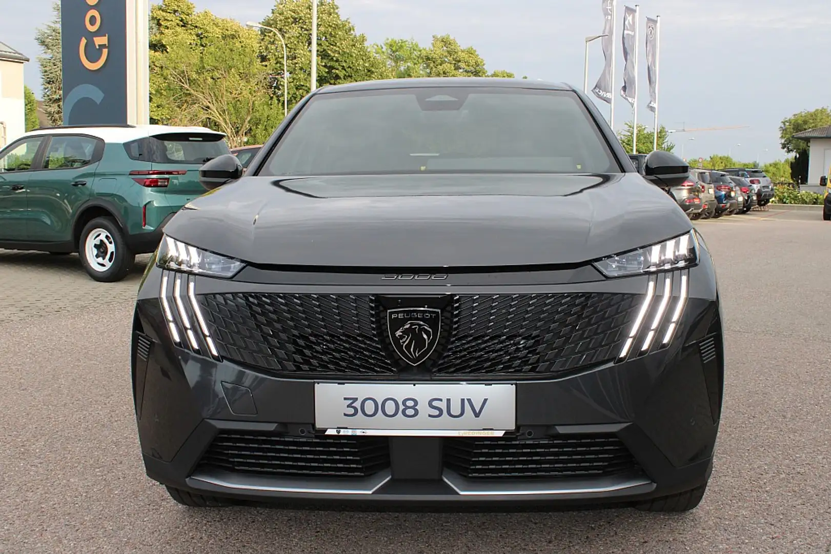 Peugeot 3008 Hybrid 145 e-DCS6 GT Grau - 2