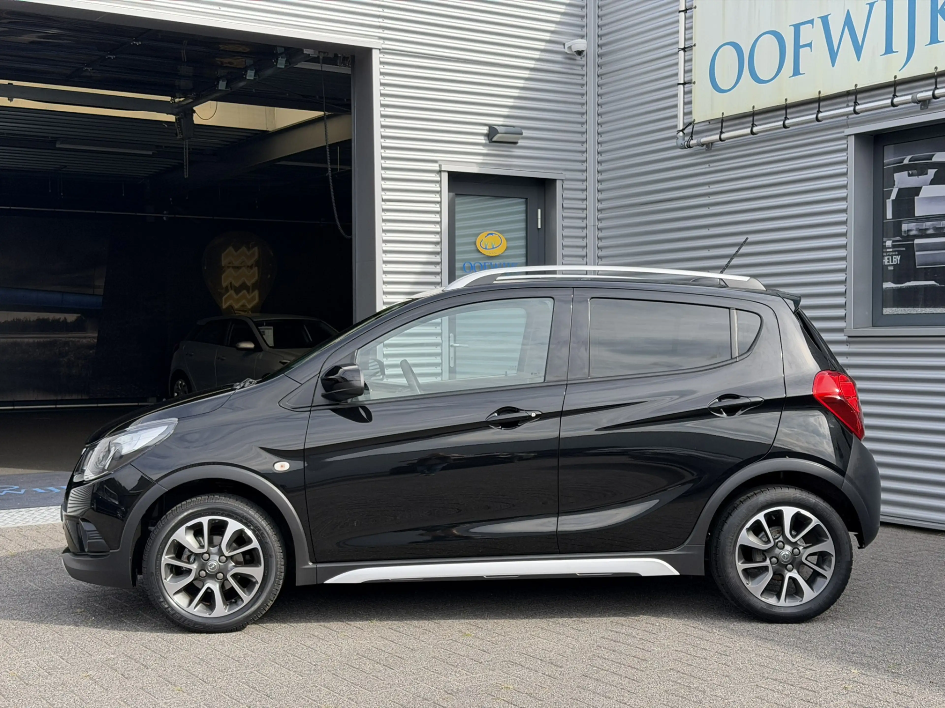 Opel Karl 1.0 Rocks Online Edition Airco Navi CarPlay — photo 3