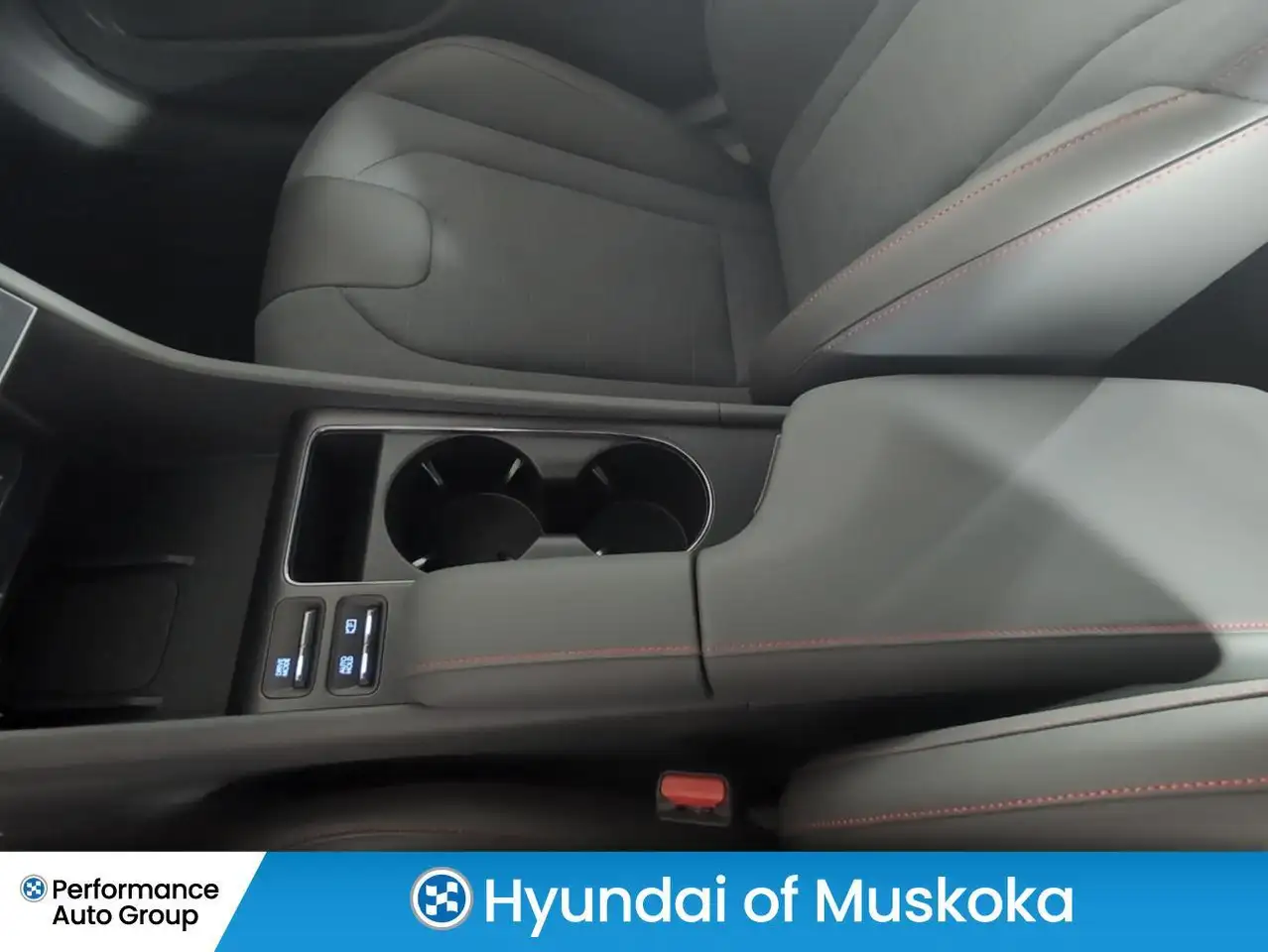 Hyundai SONATA снимка Hyundai SONATA