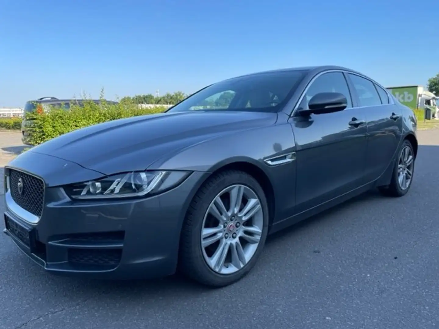 Jaguar XE 2.0 D  MOTOR/ ENGINE  PROBLEM Gris - 1