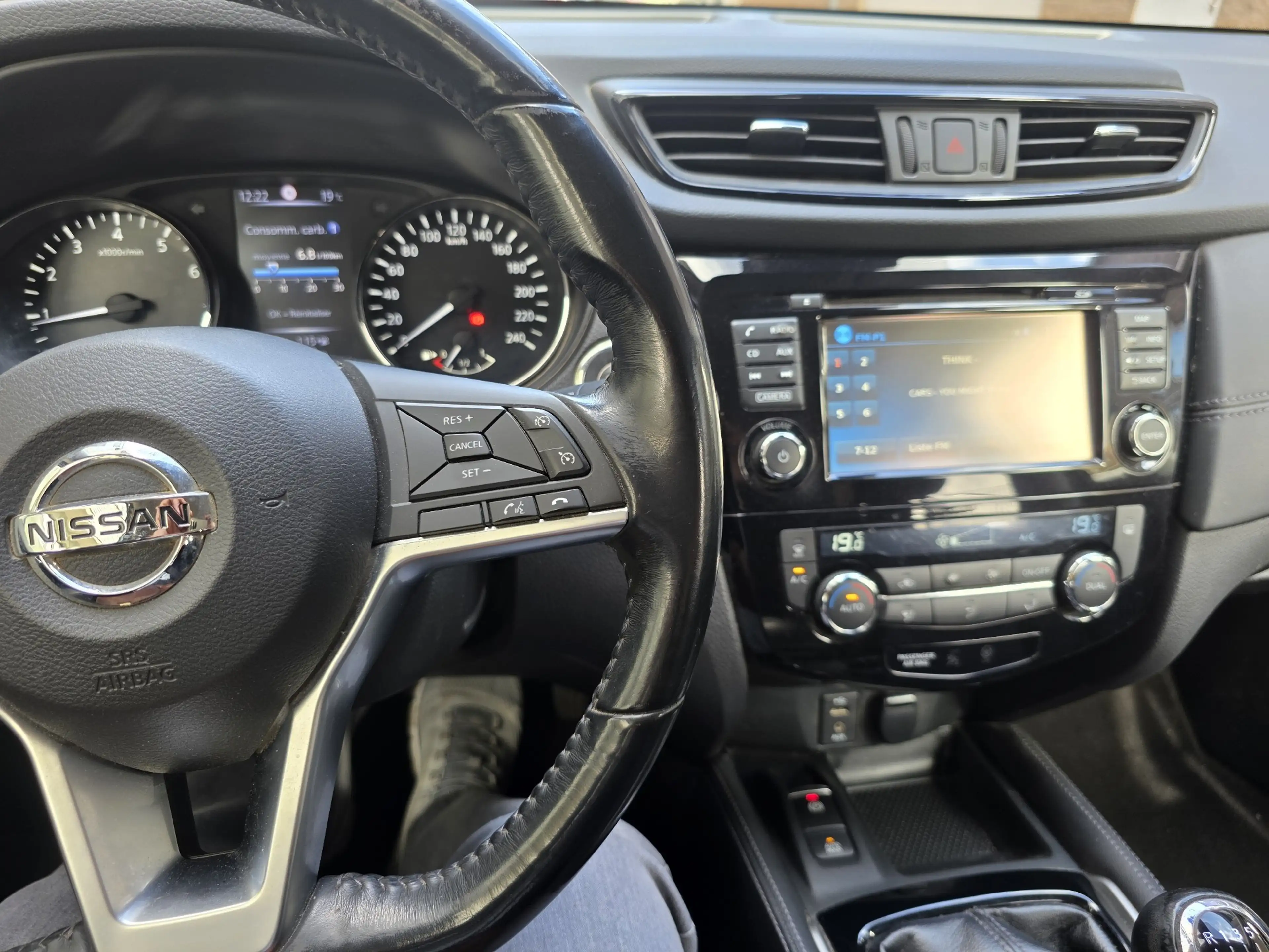 Nissan X-Trail X-Trail 1.6 DIG-T 2WD N-Connecta — photo 12