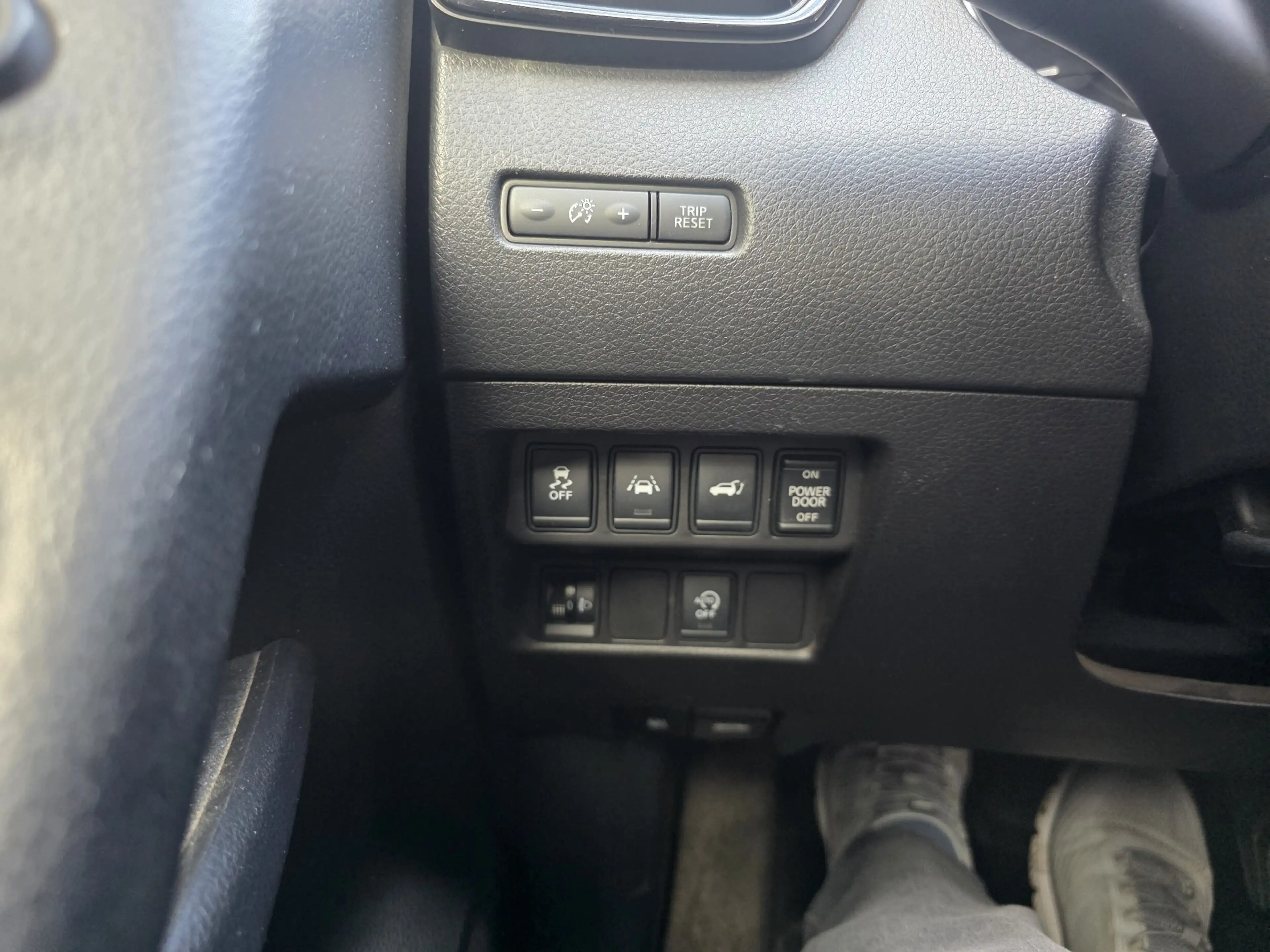 Nissan X-Trail X-Trail 1.6 DIG-T 2WD N-Connecta — photo 8