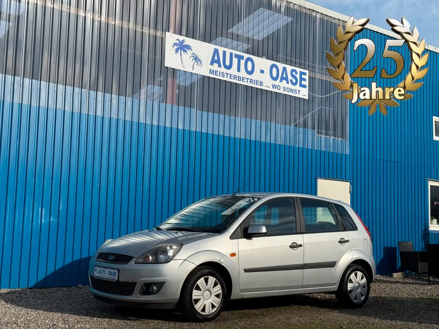 Ford Fiesta **Connection**97 TKM**Klima** Silber - 1