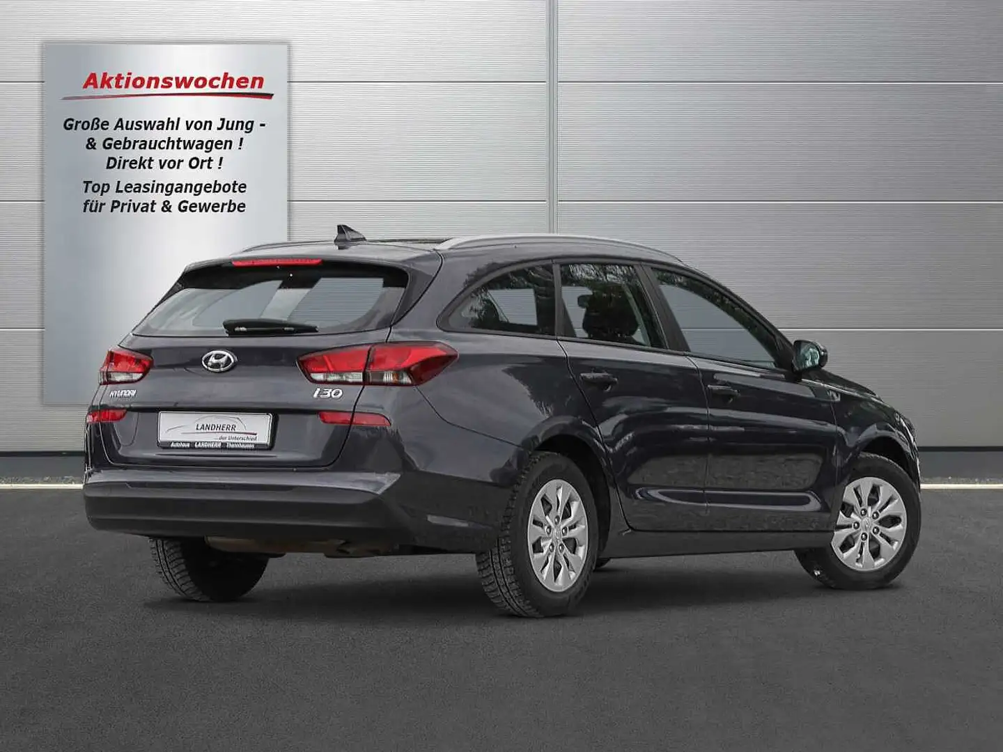 Hyundai i30 Kombi 1.5i Classic //Klima/DAB/Nebel Grijs - 2