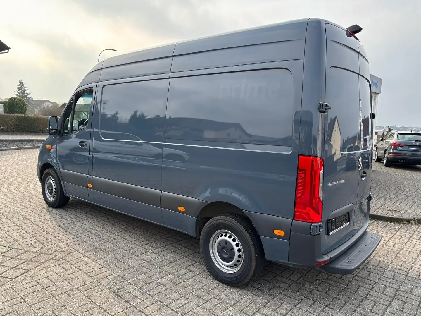 Mercedes-Benz Sprinter eSprinter III Kasten FWD eSprinter 312 FWD L2 Grey - 2