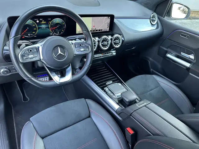 Mercedes-Benz B Class view 10