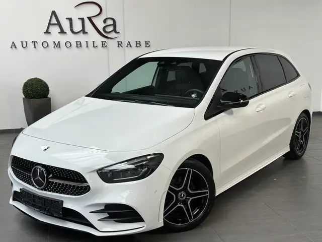 Mercedes-Benz B Class view 2