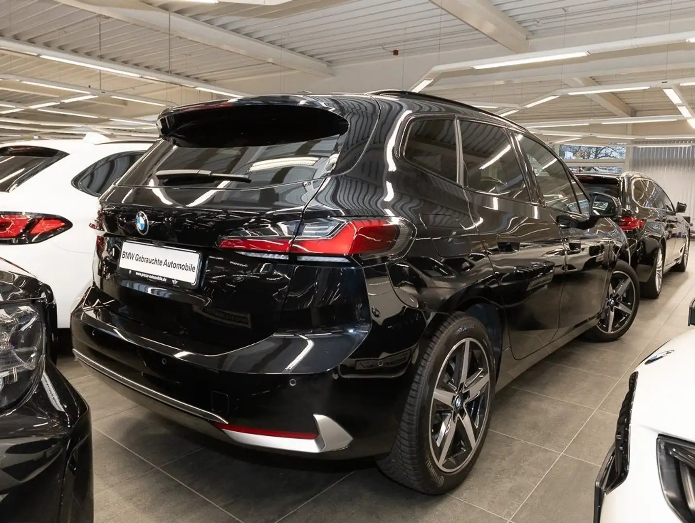 BMW 218 i Luxury Line Head-Up DAB LED WLAN Pano.Dach Noir - 2