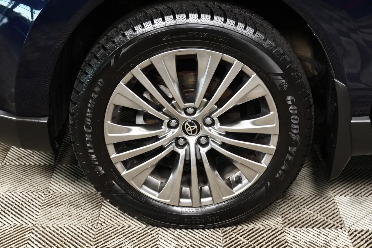 Toyota Venza снимка Toyota Venza