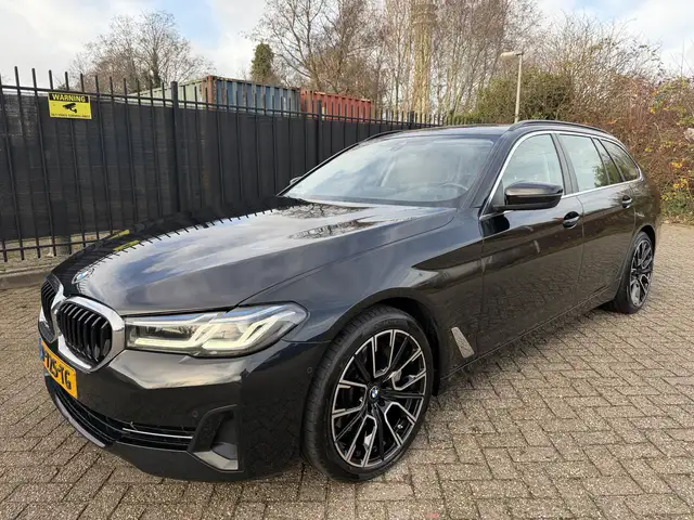 BMW 530 5-serie Touring 530d xDrive Business Edition Plus