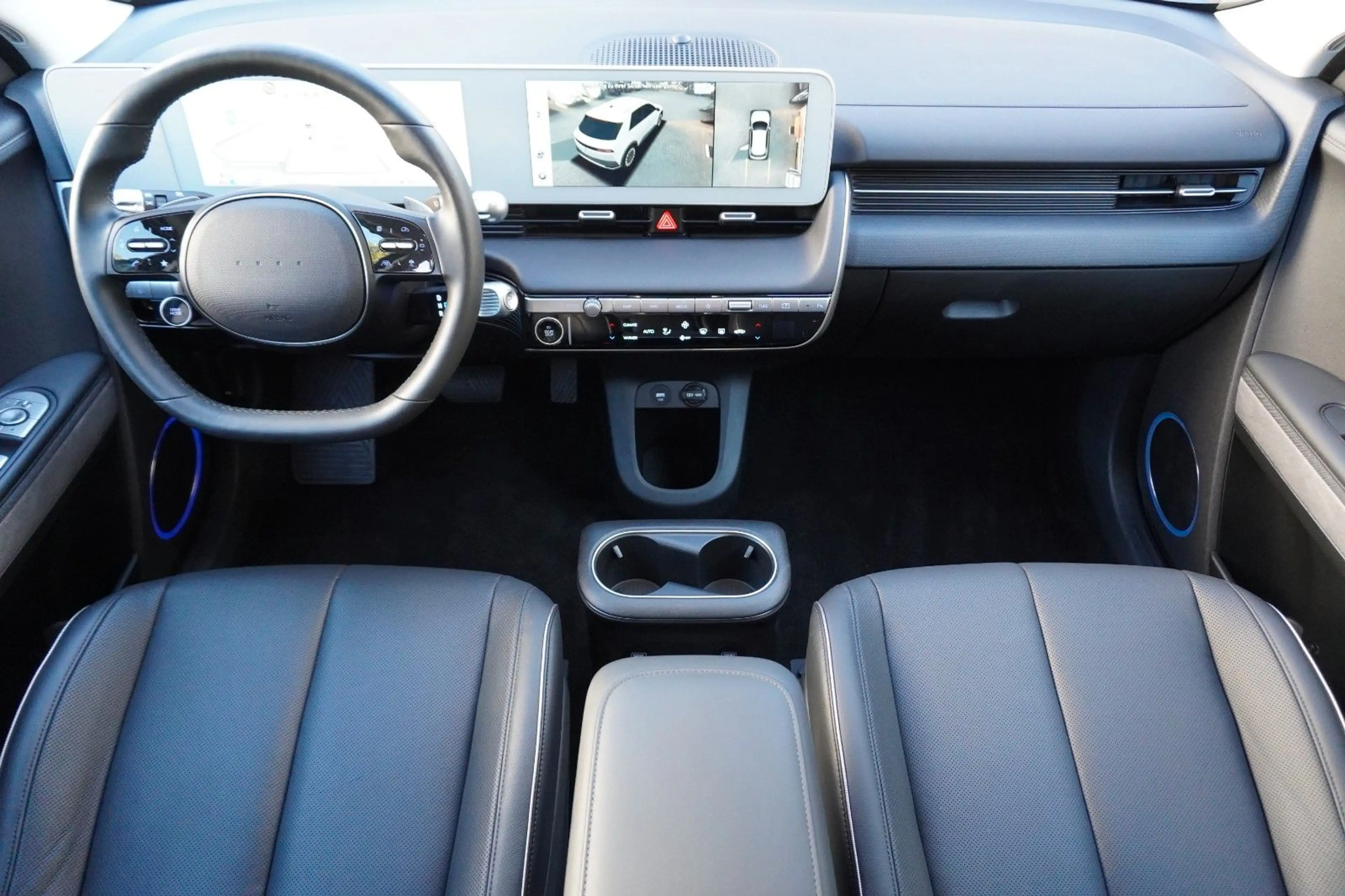 Hyundai IONIQ 5 TECHNIQ 360° Belüf 4xSHz TotWi ACC LED — photo 12