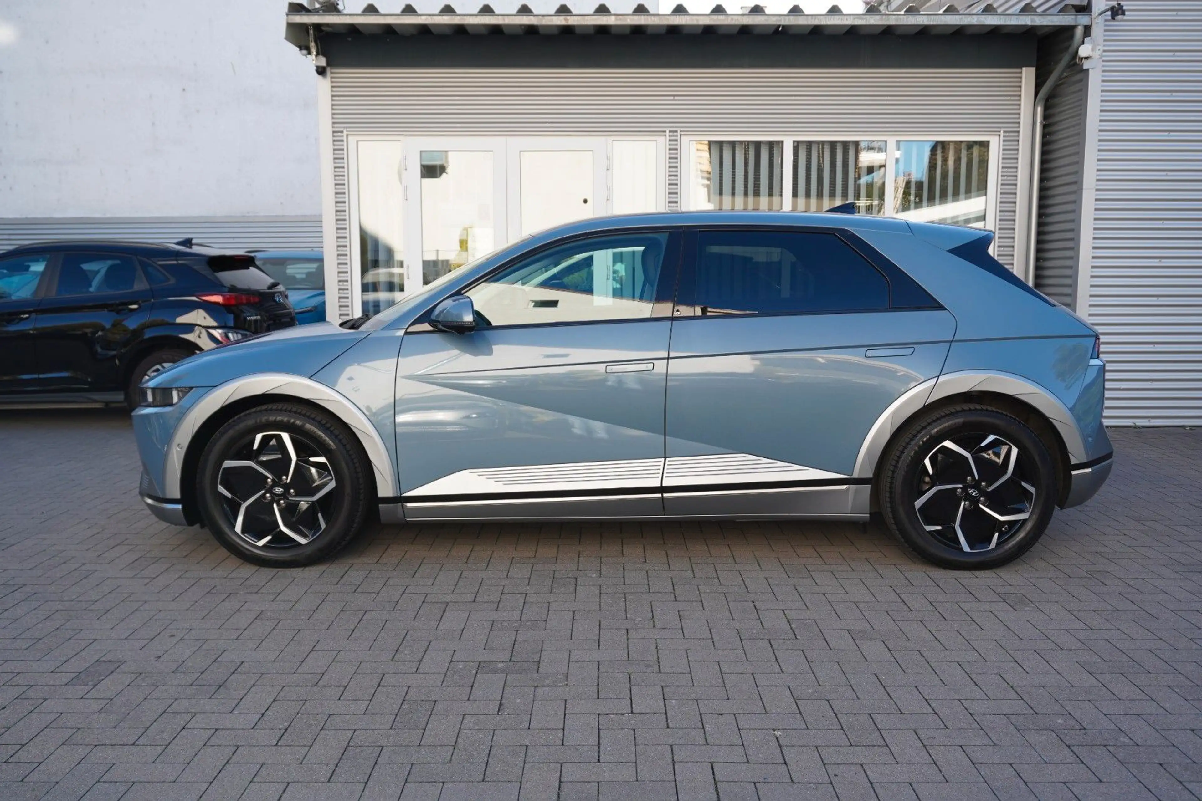 Hyundai IONIQ 5 TECHNIQ 360° Belüf 4xSHz TotWi ACC LED — photo 3