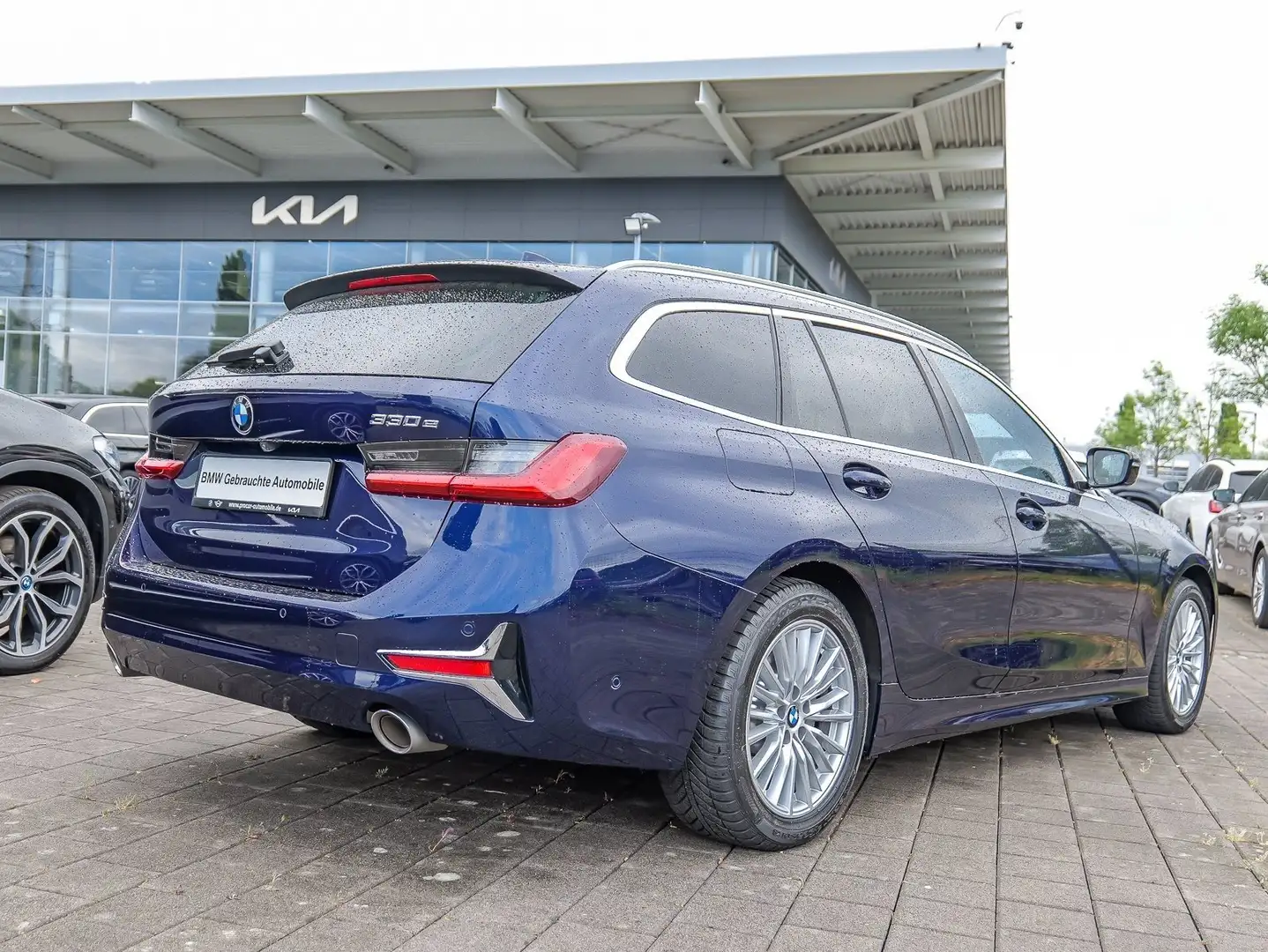 BMW 330 e HUD RFK NAVI LED Laser Sound Syst. DAB Blau - 2