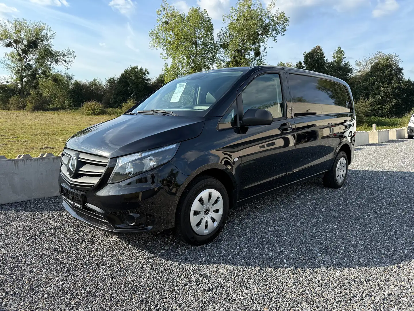 Mercedes-Benz Vito 165CH Boite AUTO **24.500eHTVA Full options** Noir - 2