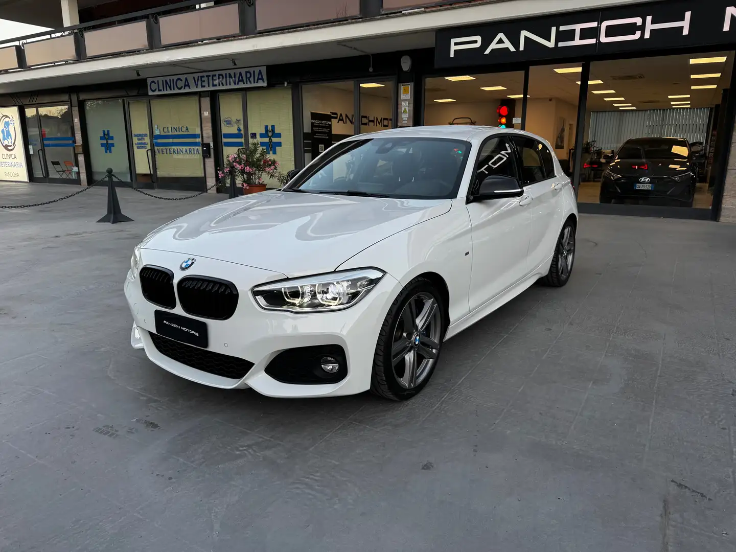 BMW 118 118d Msport 5p auto Bianco - 1